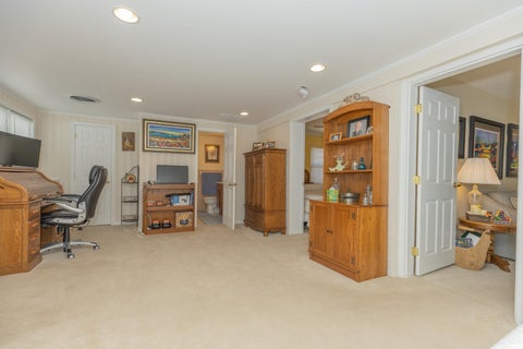 Tiny photo for 1324 Rosemarie Avenue, Evansville, IN 47715 (MLS # 202642101)