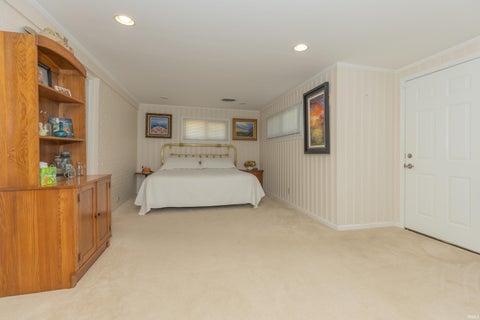Tiny photo for 1324 Rosemarie Avenue, Evansville, IN 47715 (MLS # 202642101)