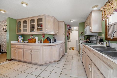 Tiny photo for 720 E Christian Street, Princeton, IN 47670 (MLS # 202612611)