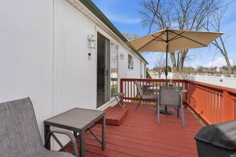 Tiny photo for 720 E Christian Street, Princeton, IN 47670 (MLS # 202612611)