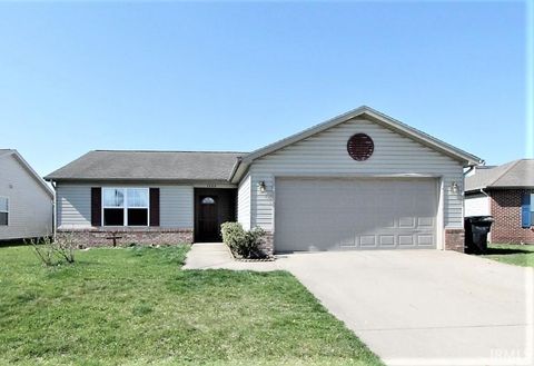 Photo of 1808 Starks Circle, Lafayette, IN 47909 (MLS # 202539229)