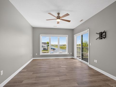 Tiny photo for 8732 E Smith Drive #E3, Syracuse, IN 46567 (MLS # 202618714)