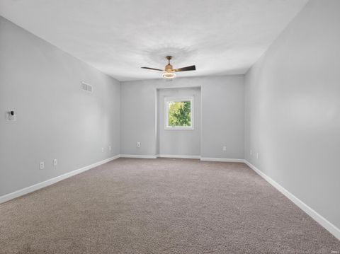 Tiny photo for 8732 E Smith Drive #E3, Syracuse, IN 46567 (MLS # 202618714)