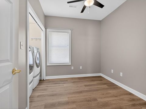 Tiny photo for 8732 E Smith Drive #E3, Syracuse, IN 46567 (MLS # 202618714)