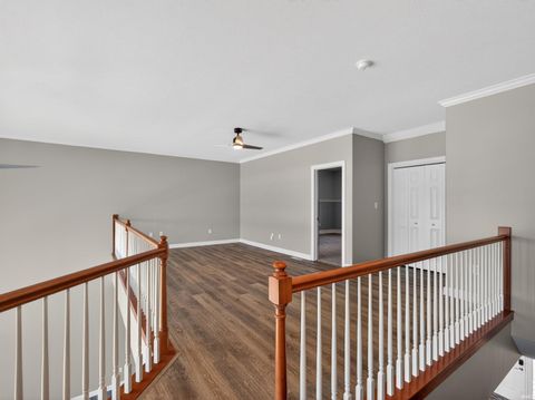 Tiny photo for 8732 E Smith Drive #E3, Syracuse, IN 46567 (MLS # 202618714)