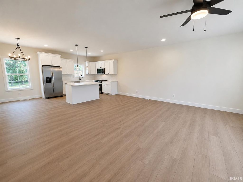 Photo of 3333 Jaylynn Court, Evansville, IN 47725 (MLS # 202629849)
