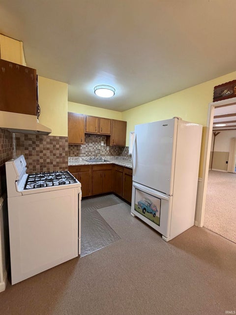 Tiny photo for 101 W Berkeley Avenue, Evansville, IN 47710 (MLS # 202643762)