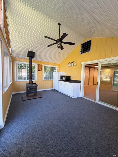 Tiny photo for 101 W Berkeley Avenue, Evansville, IN 47710 (MLS # 202643762)
