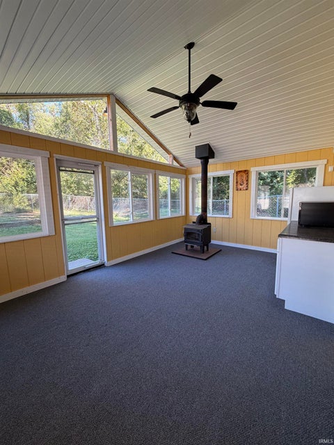 Tiny photo for 101 W Berkeley Avenue, Evansville, IN 47710 (MLS # 202643762)