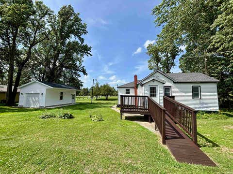 Photo of 5688 W 665 N, Winamac, IN 46996 (MLS # 202625994)