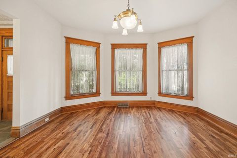 Tiny photo for 207 S 9th Street, Lafayette, IN 47901 (MLS # 202609080)