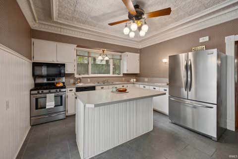 Tiny photo for 207 S 9th Street, Lafayette, IN 47901 (MLS # 202609080)