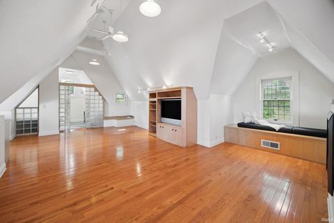 Tiny photo for 207 S 9th Street, Lafayette, IN 47901 (MLS # 202609080)