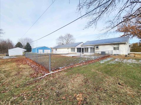 Tiny photo for 2952 S US Hwy 35 Highway, Logansport, IN 46947 (MLS # 202601212)