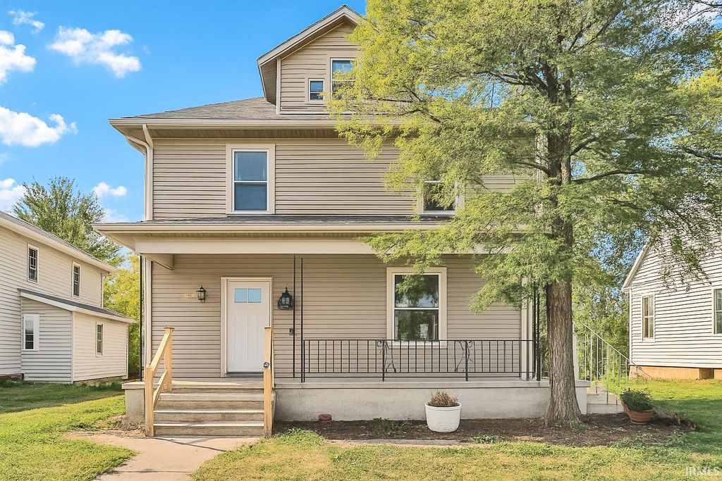 Photo of 440 Penn Avenue, Fort Wayne, IN 46805 (MLS # 202540918)