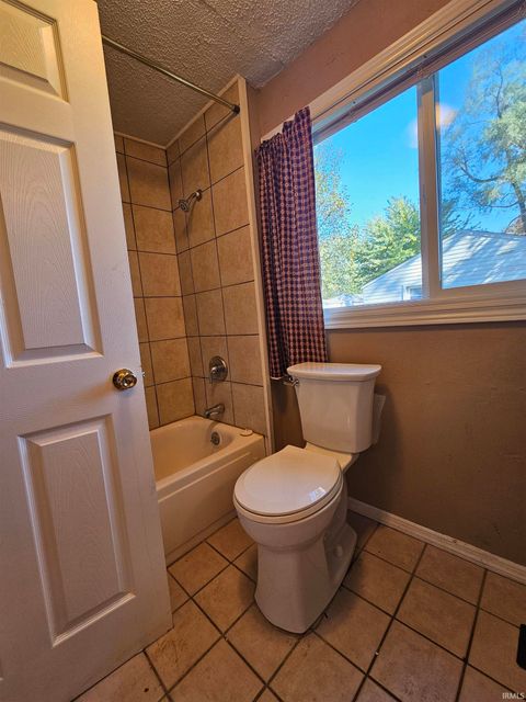 Tiny photo for 1348 S Waugh Street, Kokomo, IN 46902 (MLS # 202543466)