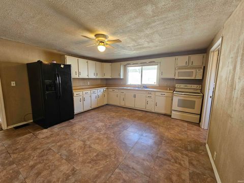 Tiny photo for 1348 S Waugh Street, Kokomo, IN 46902 (MLS # 202543466)
