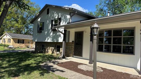 Tiny photo for 720 S Westwood Drive, Bloomington, IN 47403 (MLS # 202618671)