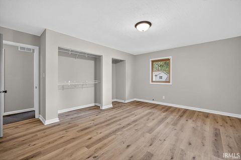 Tiny photo for 720 S Westwood Drive, Bloomington, IN 47403 (MLS # 202618671)