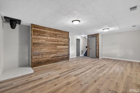 Tiny photo for 720 S Westwood Drive, Bloomington, IN 47403 (MLS # 202618671)
