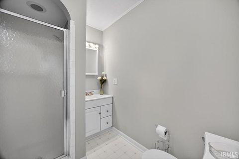 Tiny photo for 720 S Westwood Drive, Bloomington, IN 47403 (MLS # 202618671)