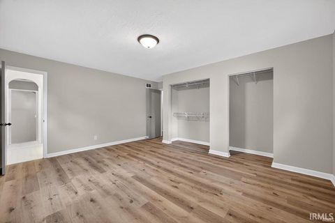 Tiny photo for 720 S Westwood Drive, Bloomington, IN 47403 (MLS # 202618671)