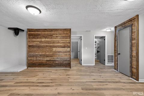 Tiny photo for 720 S Westwood Drive, Bloomington, IN 47403 (MLS # 202618671)