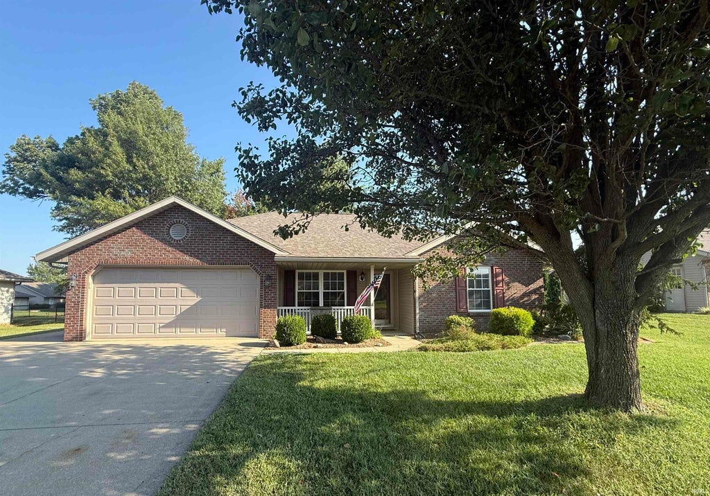 Photo of 770 Overbrook Drive, Jasper, IN 47546 (MLS # 202636525)