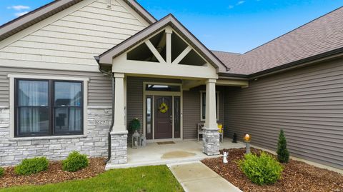 Tiny photo for 12297 Palmira Boulevard, Fort Wayne, IN 46818 (MLS # 202617221)