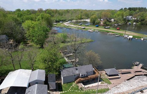 Tiny photo for 2412 N West Shafer Drive, Monticello, IN 47960 (MLS # 202610018)