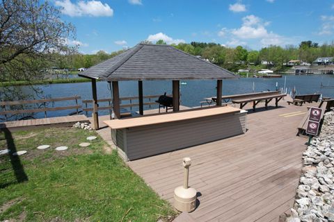 Tiny photo for 2412 N West Shafer Drive, Monticello, IN 47960 (MLS # 202610018)