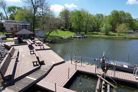 Tiny photo for 2412 N West Shafer Drive, Monticello, IN 47960 (MLS # 202610018)