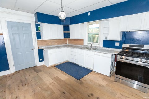Tiny photo for 380 E Main Street, Wabash, IN 46992 (MLS # 202628953)