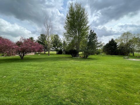 Tiny photo for 10455 W 150 SOUTH, Russiaville, IN 46979 (MLS # 202613383)