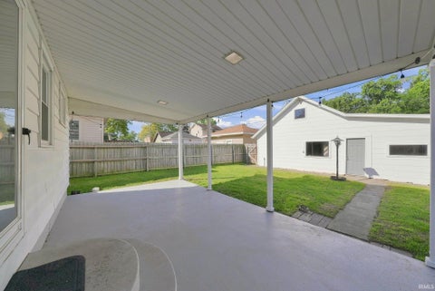 Tiny photo for 3810 Arlington Avenue, Fort Wayne, IN 46807 (MLS # 202636615)