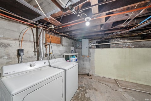 Tiny photo for 3810 Arlington Avenue, Fort Wayne, IN 46807 (MLS # 202636615)