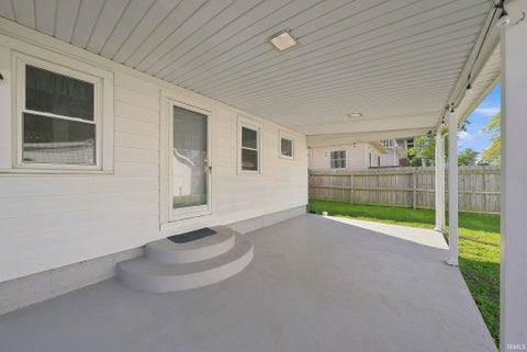 Tiny photo for 3810 Arlington Avenue, Fort Wayne, IN 46807 (MLS # 202636615)