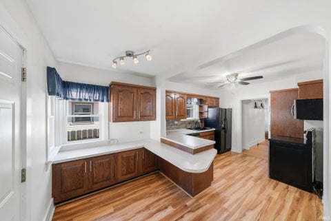 Tiny photo for 3810 Arlington Avenue, Fort Wayne, IN 46807 (MLS # 202636615)