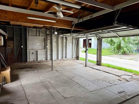 Tiny photo for 3810 Arlington Avenue, Fort Wayne, IN 46807 (MLS # 202636615)