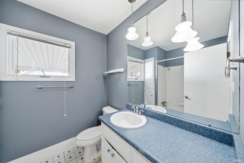 Tiny photo for 3810 Arlington Avenue, Fort Wayne, IN 46807 (MLS # 202636615)