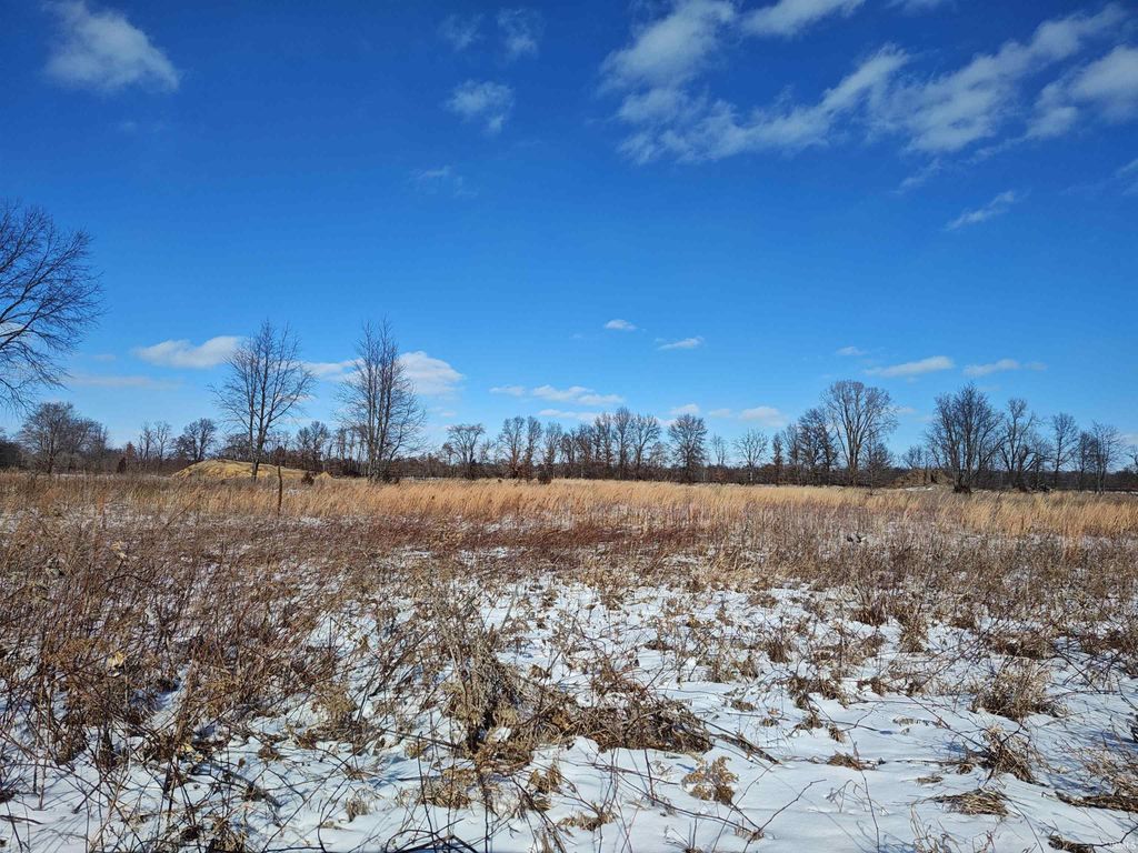 Photo of Lot 8 S 600 E, Knox, IN 46534 (MLS # 202609618)