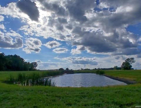 Tiny photo for 148 W 600 S Road, Rochester, IN 46947 (MLS # 202534458)
