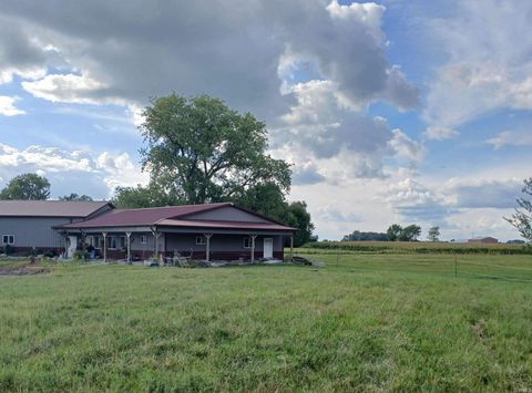 Tiny photo for 148 W 600 S Road, Rochester, IN 46947 (MLS # 202534458)