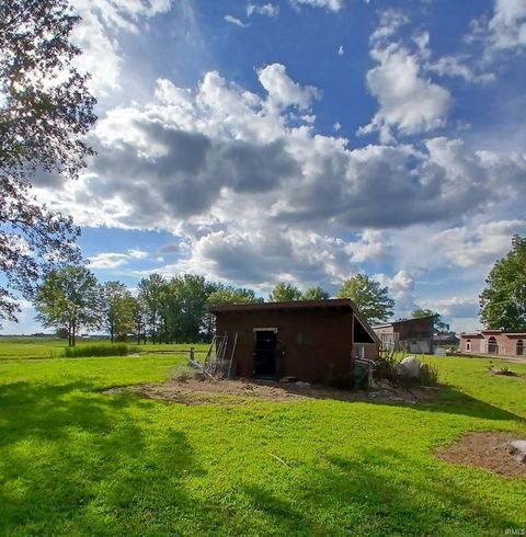Tiny photo for 148 W 600 S Road, Rochester, IN 46947 (MLS # 202534458)