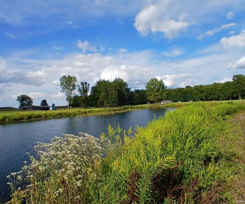 Tiny photo for 148 W 600 S Road, Rochester, IN 46947 (MLS # 202534458)