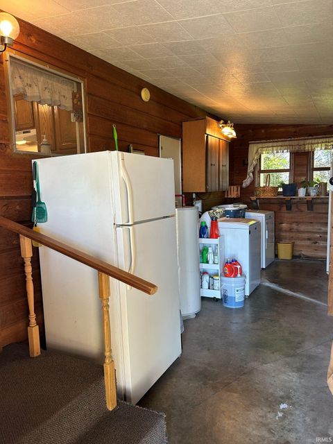 Tiny photo for 6887 N County Road 100 E, Lucerne, IN 46950 (MLS # 202614262)