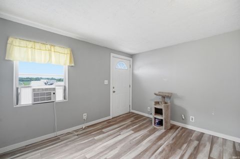 Tiny photo for 4236 S County Line Road East Road, Mulberry, IN 46058 (MLS # 202624832)