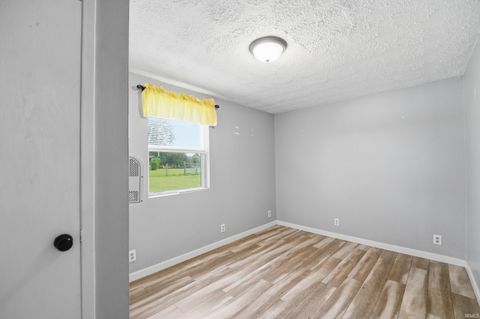 Tiny photo for 4236 S County Line Road East Road, Mulberry, IN 46058 (MLS # 202624832)