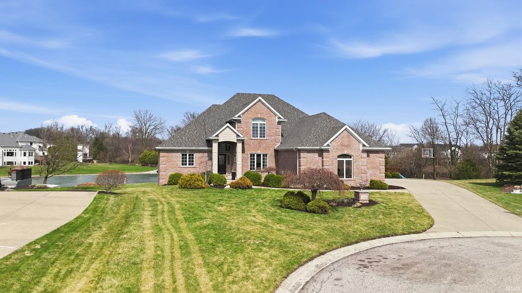 Photo of 4625 Shelter Cove, Fort Wayne, IN 46845 (MLS # 202610478)