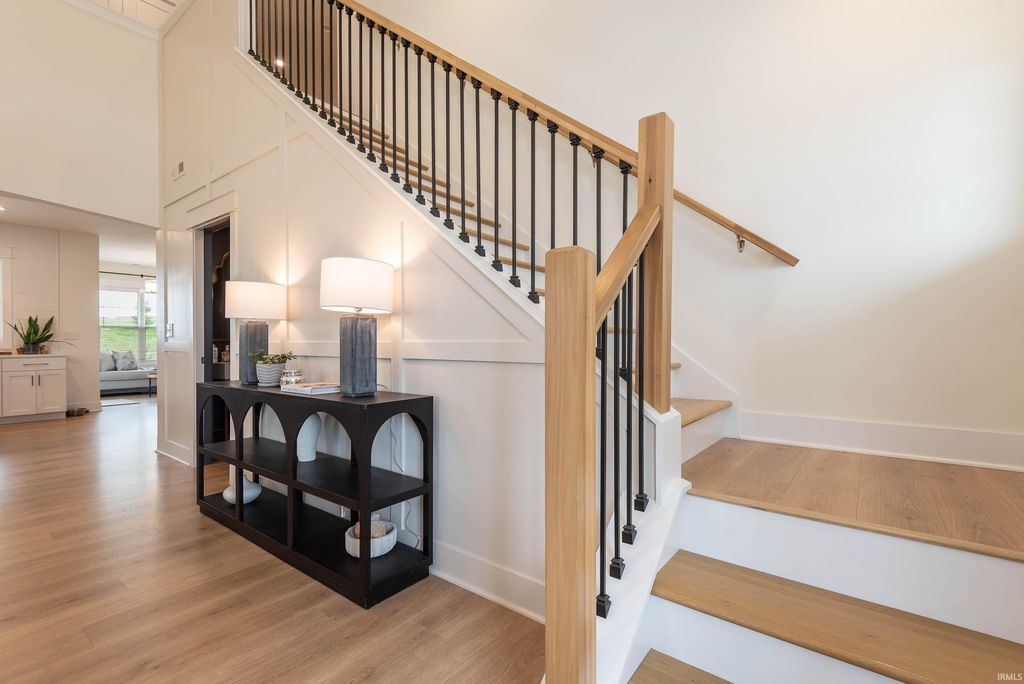 Photo of 4779 S Abington Avenue, Bloomington, IN 47403 (MLS # 202542050)